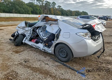 2015 Toyota Corolla L z USA, uszkodzony, nr VIN 2T1BURHEXFC241788